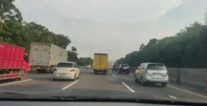 Anda Mau Mudik? Simak Info Ini, Tol Cikampek Ramai Lancar hinggal Sabtu Sore