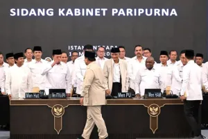 Presiden Prabowo Minta Jajaran Kabinet Beri Contoh Tak Gelar 'Open House' Mewah