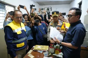 BPH Migas dan APH Segel SPBU di Jember Diduga Selewengkan BBM Subsidi