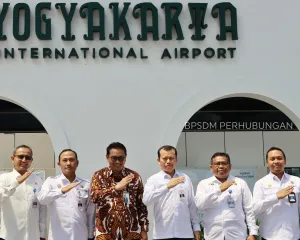 Jelang WFA dan Mudik Lebaran, Kepala BPSDMP Kemenhub Pantau Operasional Layanan di YIA dan Terminal Tidar