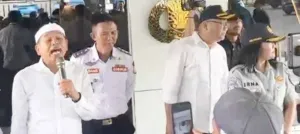KDM Secara Simbolis Serahkan Kompensasi pada 2.068 Sopir Angkot Puncak Agar Tak Narik