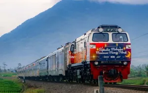 Perjalanan Lebih Berkesan, KAI Hadirkan Nuansa Ramadan dan Lebaran dengan Livery & Dekorasi di Kereta serta Stasiun