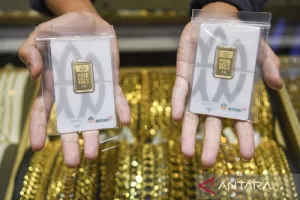 Harga Emas Antam Senin Ini Turun Rp5.000 Menjadi Rp2,992 Juta/Gr