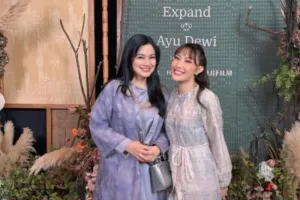 Intip Baju-baju Baru Ayu Dewi, Titi Kamal, dan Selebritas Lain untuk Lebaran