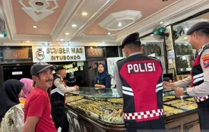 Jelang Lebaran 2026, Polisi di Situbondo Intensifkan Patroli Toko Emas dan Permukiman Warga