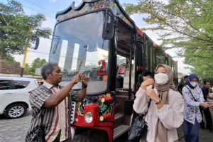 Kota Madiun Luncurkan Mabour, Bus Wisata Religi Gratis Setiap Akhir Pekan