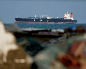 Trump Serukan Pengerahan Kapal Perang Sekutu ke Selat Hormuz, Amankan Jalur Pelayaran