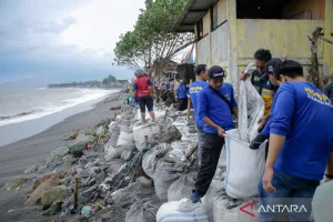 BMKG Minta Masyarakat Mewaspadai Potensi Banjir Rob saat Libur Lebaran di NTB
