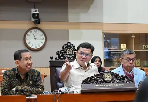 Komisi III DPR Minta Penanganan Kasus Penyiraman Air Keras Aktivis Andrie Yunus Transparan dan Profesional
