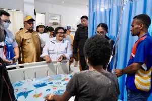 Sidak RSUD Yowari, Wamendagri Ribka Haluk: Pasien Masuk 5 Menit Harus Langsung Ditangani!