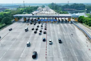 Ada Kendala di Tol? Tinggal Hubungi 133: Solusi Cepat Saat Darurat di Perjalanan
