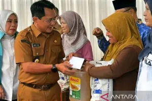 Bangkit Pascabencana, 100 UMKM di Padang Pariaman Terima Bantuan Usaha