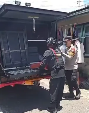 Ditemukan Granat Aktif dan Ratusan Peluru Dalam Lemari di Jember