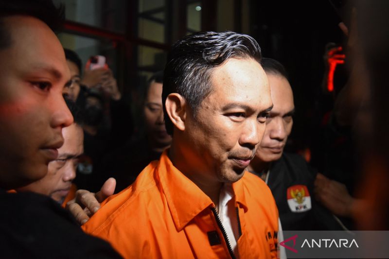 KPK Bongkar Sumber Uang Setoran ke Bupati Nonaktif Cilacap