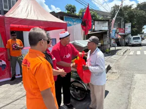 Dirikan Posko Mudik dI Giwangan, DPC PDI Perjuangan Yogyakarta Berbagi Bingkisan & Sediakan Buka Bersama