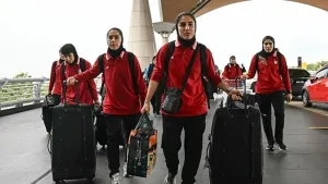 Pemain Sepak Bola Putri Iran Kembali ke Tanah Air Setelah Membatalkan Permohonan Suaka di Australia