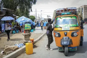 Afrika Mulai Merana Hadapi Kelangkaan Bahan Bakar Imbas Krisis Iran
