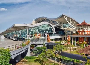 Bandara Soetta dan Ngurah Rai Kompak Melesat Naik Peringkat