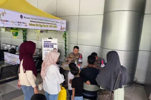 Jaga Stamina Pemudik, Polisi Hadirkan Layanan Kesehatan Gratis di Jalur Mudik