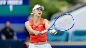 Linette Kejutkan Swiatek di Miami Open, Juara Wimbledon Tersingkir Dini