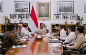 Prabowo Subianto Instruksikan Efisiensi Energi di Sektor Spesifik Hadapi Krisis Global