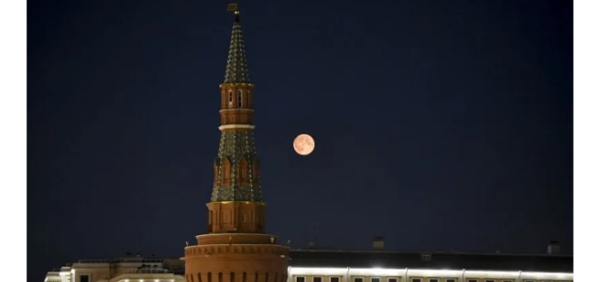 Wow! Russia Akan Bangun PLTN di Bulan Dalam 5-7 Tahun ke Depan