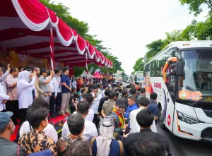 Tekan Kecelakaan dan Ringankan Beban Masyarakat, Khofifah Berangkatkan 4.000 Kursi Mudik Gratis Idul Fitri 1447 H, 