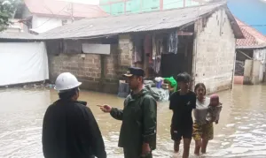 Banjir Rendam Jagakarsa dan Jalan Raya Bogor, Ketinggian Capai 30 Cm
