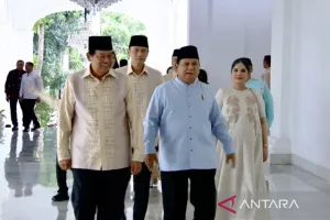 Hangat dan Akrab, Presiden Prabowo Sambut SBY di Istana saat Momen Lebaran