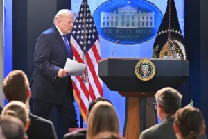 Trump Ogah Gencatan Senjata Klaim Iran Sudah Melemah