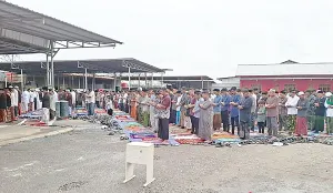 Dijaga Ketat Belasan Personel per Masjid, Begini Suasana Lebaran di Kota Wamena yang Tak Terduga