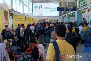 H+1 Lebaran, Pemudik dan Perantau Mulai Tiba di Jakarta