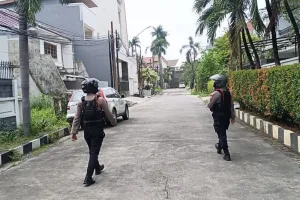 Polrestro Jakbar Gencar Patroli Rumah Kosong yang Ditinggal Pemudik