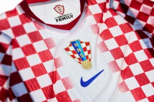 Kroasia Rilis Jersey Piala Dunia 2026: Sentuhan Nostalgia 1990 Siap Dipakai