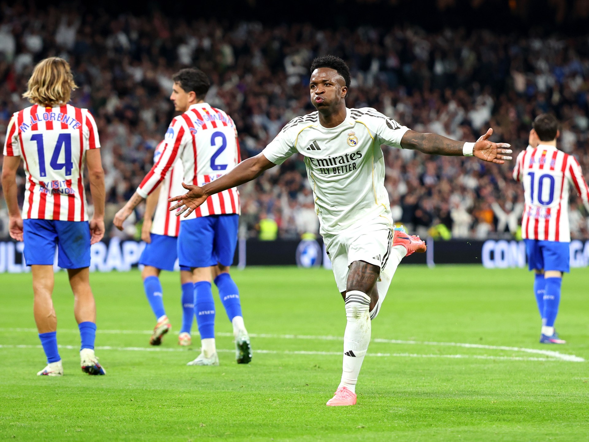 La Liga Spanyol: Real Madrid Tundukkan Atletico dalam Laga Derby, Barcelona Menang Tipis atas Rayo
