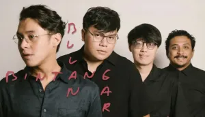 Wijaya 80  dan Sal Priadi Kolaborasi dalam “Bulan Bintang, Garis Menyilang”