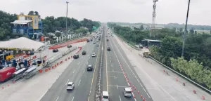 133 Ribu Kendaraan Berbondong-bondong Masuki Jakarta pada H+2 Idul Fitri Melalui GT Cikampek Utama