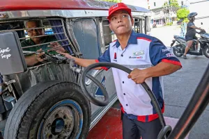 Filipina Nego AS untuk Dapatkan Minyak dari Negara Terkena Sanksi