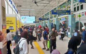 Sebagian Pemudik Pilih Pulang Kampung Seusai Lebaran, Ini Alasannya