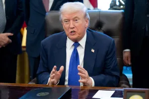 Trump Tawarkan 15 Poin Gencatan Senjata ke Iran Melalui Pakistan