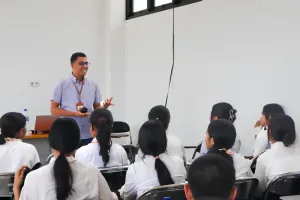 Akademisi Undana: Pembatasan Medsos Anak Harus Diimbangi Literasi Digital