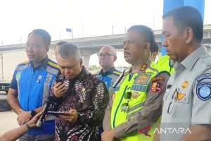 Polisi Berlakukan "one way" Tahap Dua KM 263-KM 70