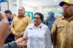 Instruksi Wamendagri Ribka Haluk: RS di Papua Wajib Terapkan Standar Pelayanan Minimal