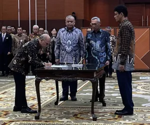 Menkeu Purbaya Lantik Robert Leonard Marbun sebagai Sekjen Kemenkeu