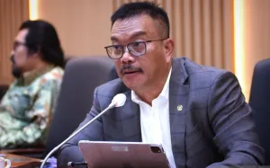 THR Tak Dibayar? DPR Minta Perusahaan Bisa Dipidana, Bukan Sekadar Sanksi Administratif