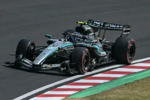 Antonelli Pimpin Dominasi Mercedes di Suzuka, Verstappen Terpuruk di Kualifikasi