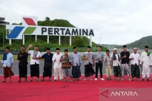 Libur Lebaran, Ribuan Wisatawan Ramaikan Sirkuit Mandalika