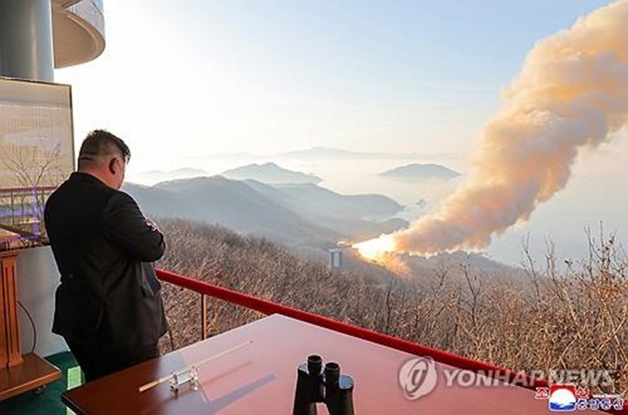 Korea Utara Uji Coba Darat Mesin Roket Berdaya Dorong Tinggi