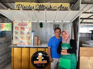 Kisah Tangguh Ibu Rumah Tangga Bangun Usaha Kuliner dari Dapur dengan Bantuan AI