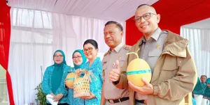 Panen Raya 'Urban Farming' di Jaktim, Melon Inthanon Jadi Daya Tarik Utama